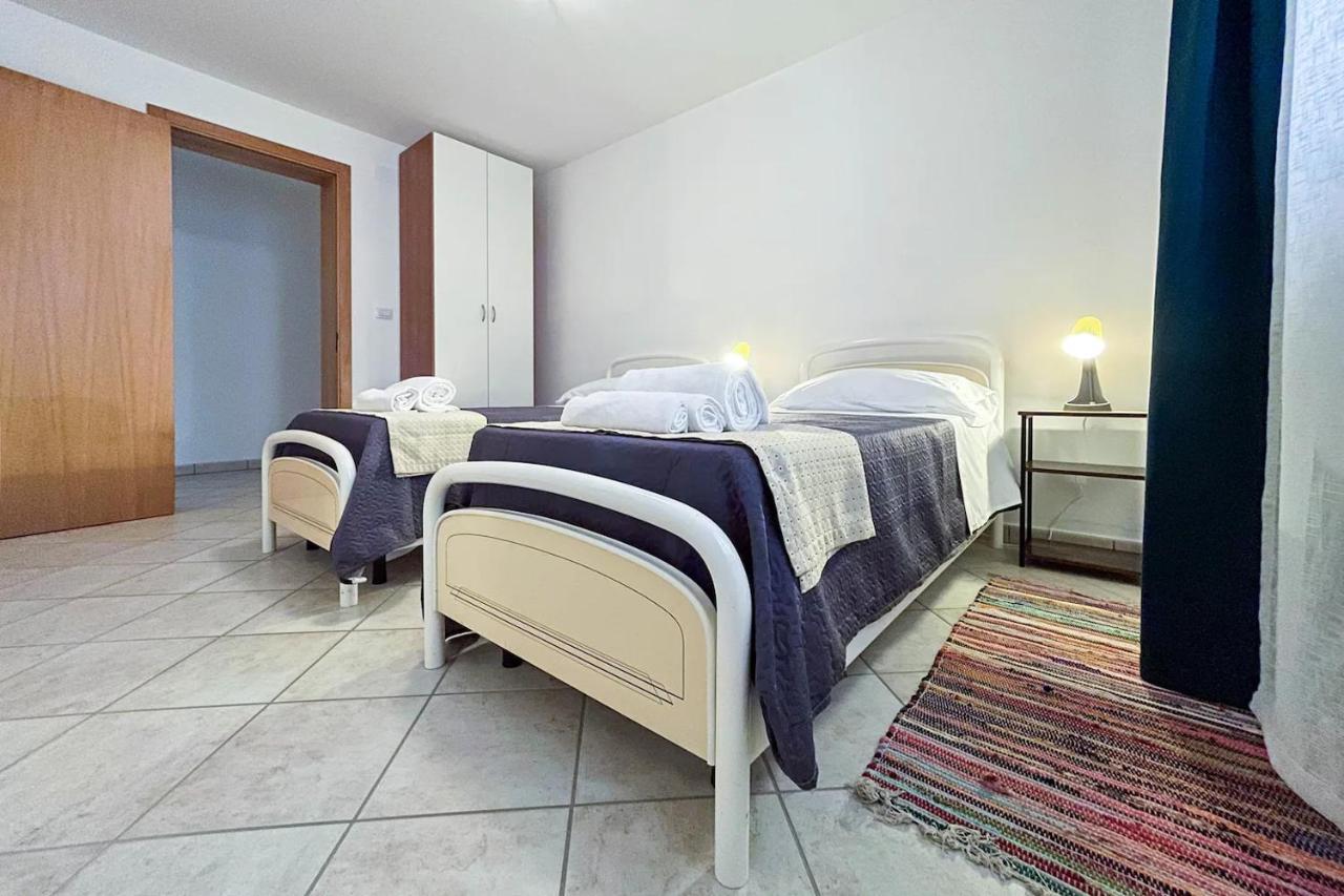 מרינה די מנקוורסה Relax E Spazio A Due Passi Dal Mare מראה חיצוני תמונה